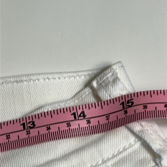 LUCKY BRAND MOLLIE CROP MID RISE WHITE DENIM JEANS SIZE 6/28 - Picture 15 of 15